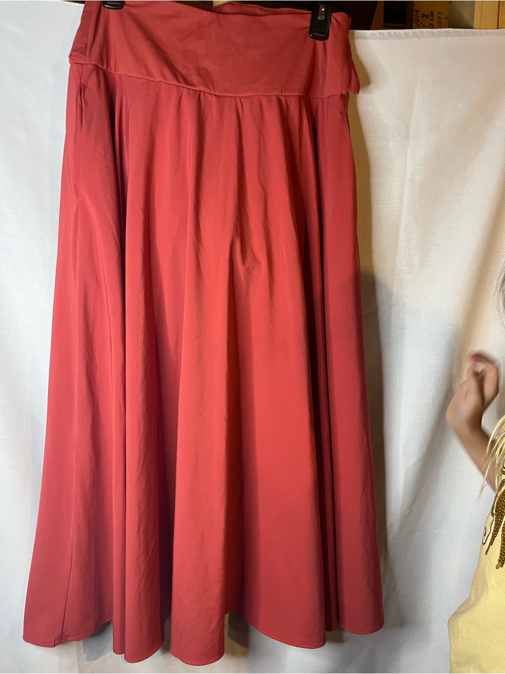 HALARA Coral Maxi Skirt with Flared A-Line Silhouette